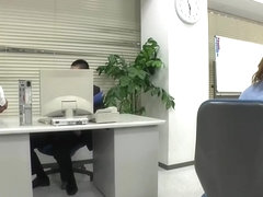 Asian Office lady in Pantyhose