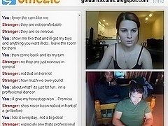 Omegle Hottie shows her pussy