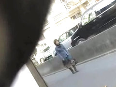 Lady in the longer skirt got shuri sharked on the street