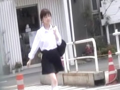 Inexperienced tender schoolgirl gets quickly pulled into street sharking