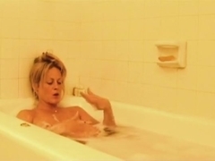 Beverly D'Angelo,Portia De Rossi in Women In Film (2001)