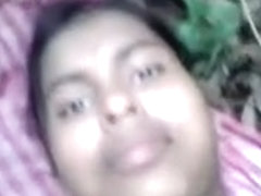 Chubby babe crammed outdoors in desi amateur porn movie