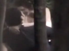 Voyeur tapes a partyslut riding her bf in the park