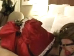 Maid in hotelroom bondaged on couch